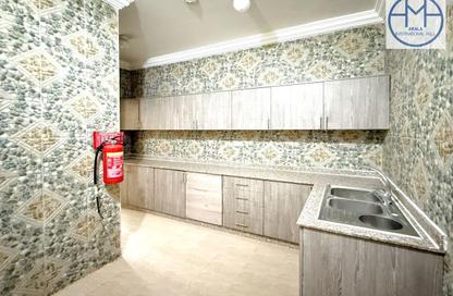 Apartment - 1 Bedroom - 1 Bathroom for rent in Umm Ghwailina Comm - Umm Ghuwalina - Umm Ghuwailina - Doha