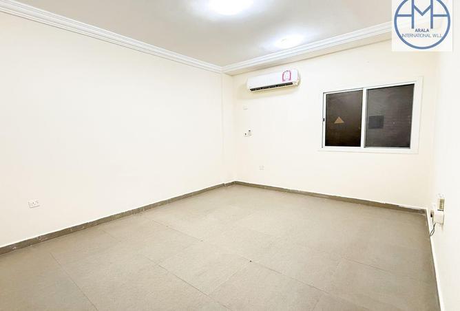 943867 - Property Main Image