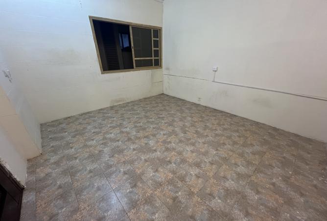 950419 - Property Image 3