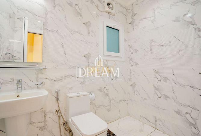 944077 - Property Image 3