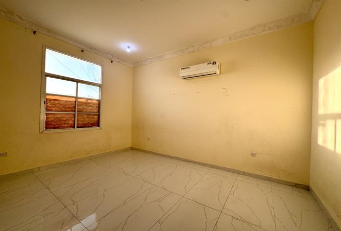 944603 - Property Image 2