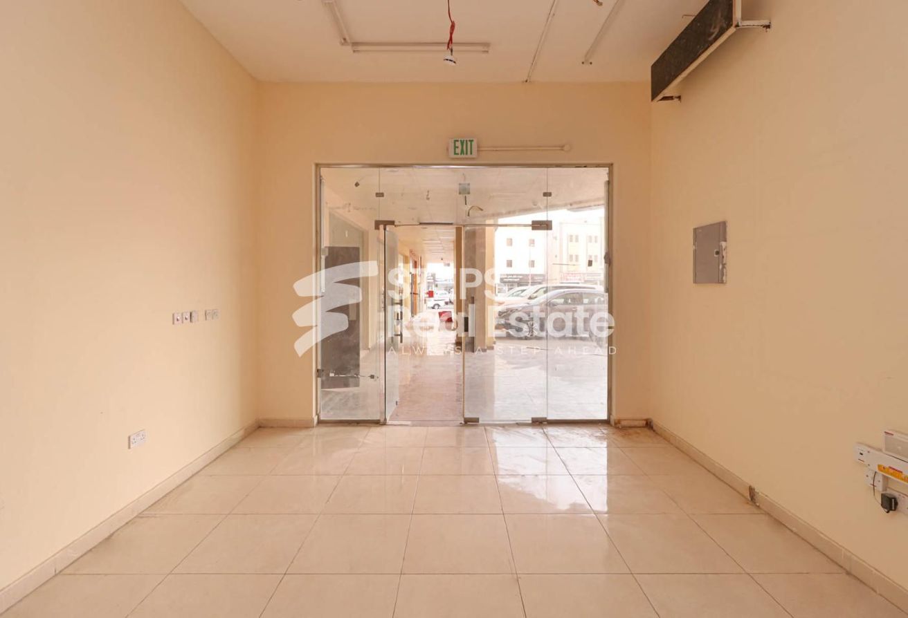 Commercial Shops in Souq Area in Gharaffa