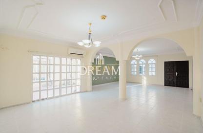 Villa - 5 Bedrooms - 4 Bathrooms for rent in Al Thumama - Al Thumama - Doha