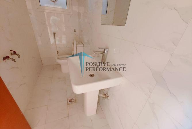 945245 - Property Image 2