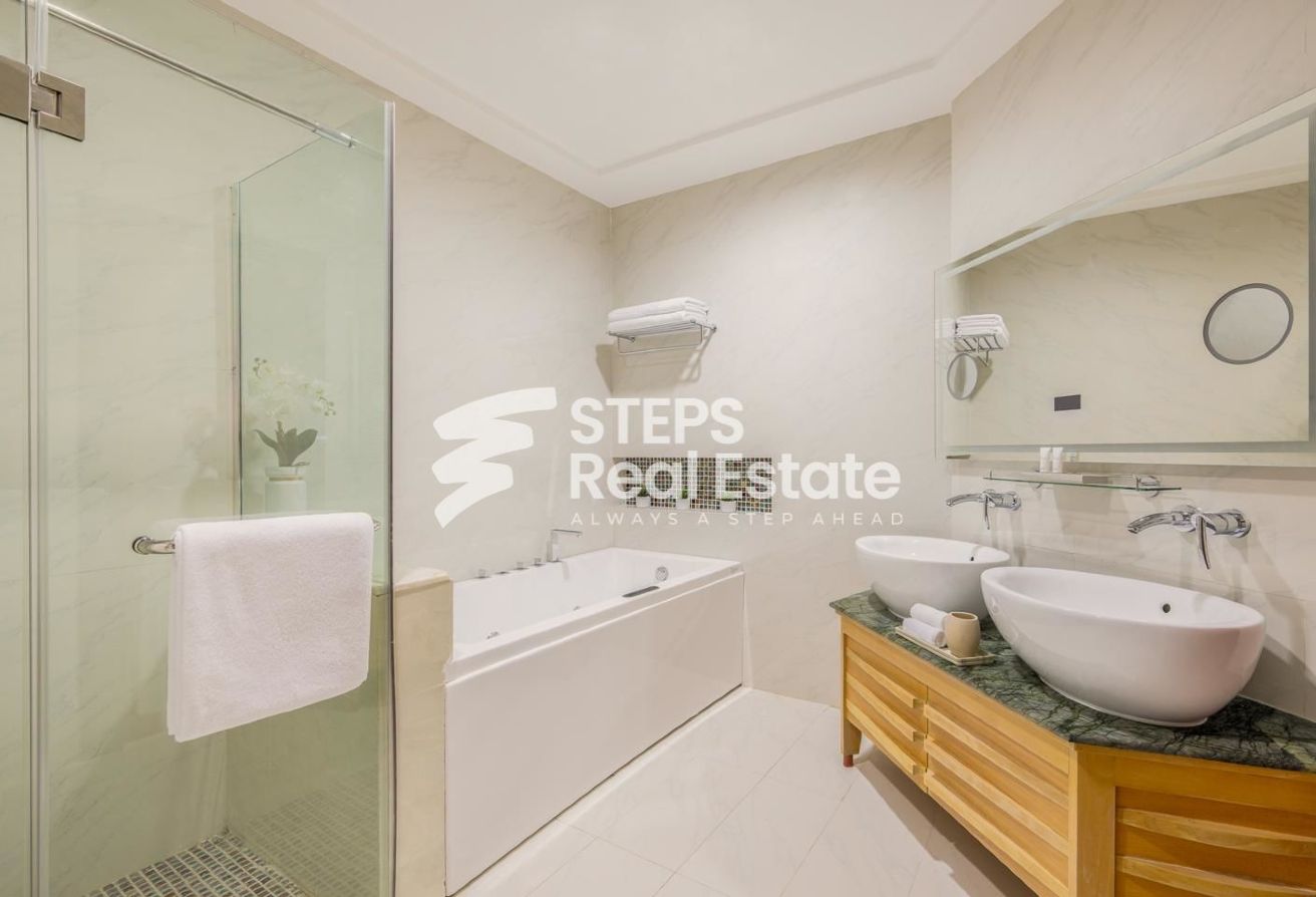 Luxurious 3 BHK Duplex Penthouse with Maids Room - apartment in Diplomatic Street