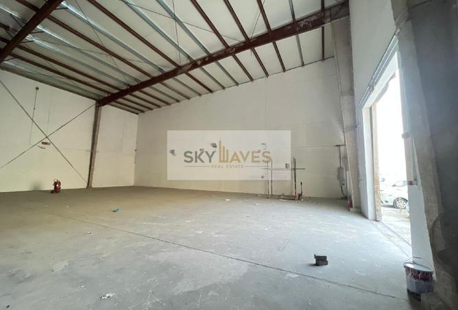 946490 - Property Image 3