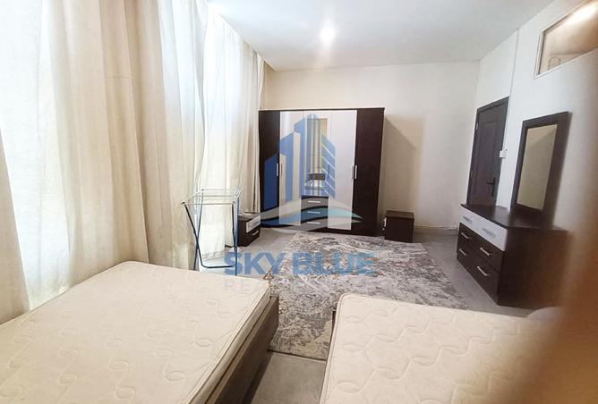 945897 - Property Image 2