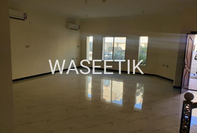 946484 - Property Image 3