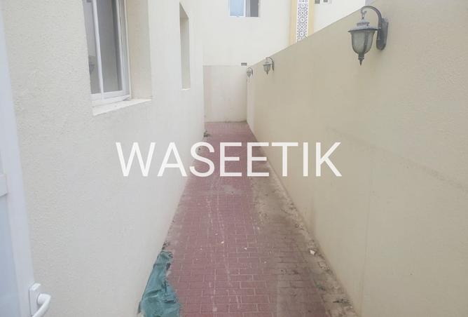 946511 - Property Image 3