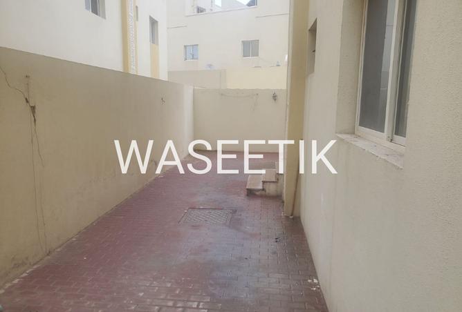 946511 - Property Image 2