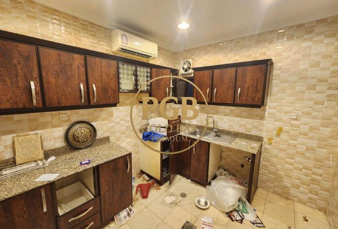 946642 - Property Image 2