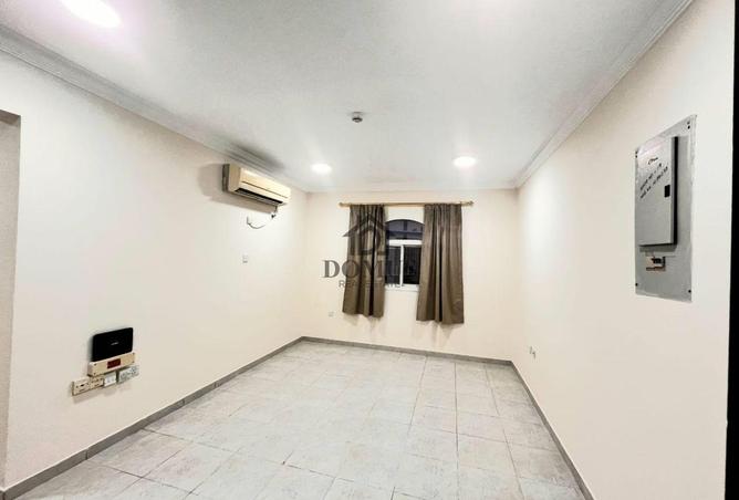 946654 - Property Image 2