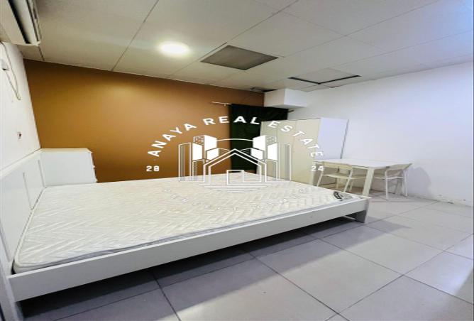 946836 - Property Image 2