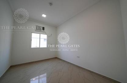 سكن عمال - استوديو للايجار في شارع الصناعية الشرقي - بركة العوامر - الوكرة