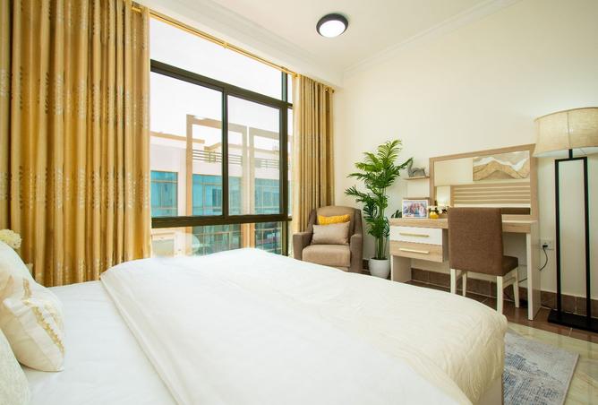 947618 - Property Image 2