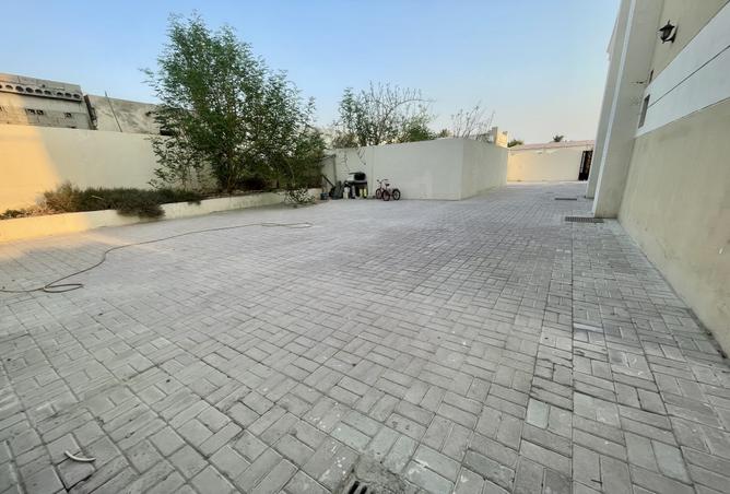 948032 - Property Image 3