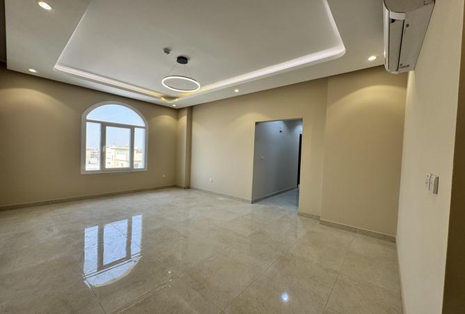 947973 - Property Image 3