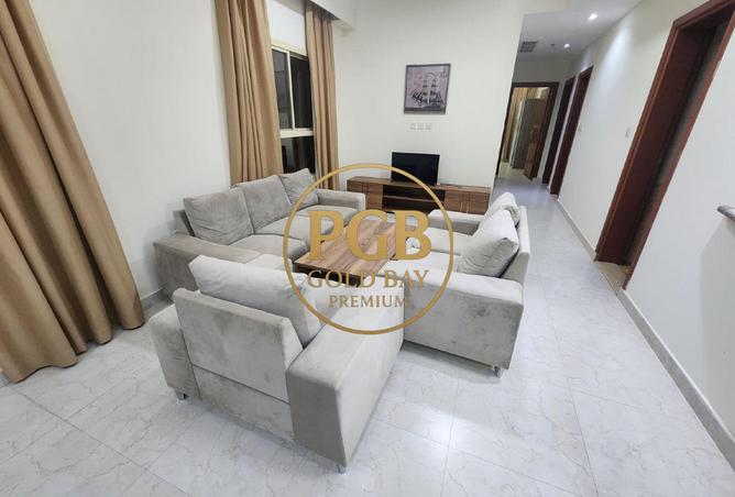 948110 - Property Image 2