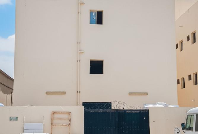 948305 - Property Image 3