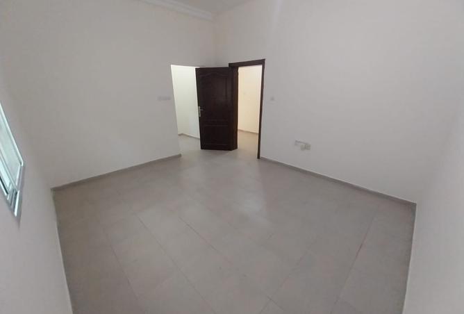 1000485 - Property Image 3