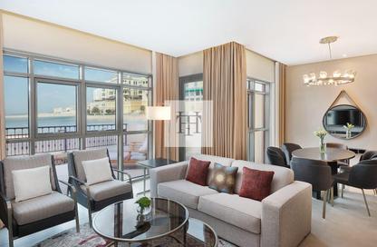 Townhouse - 2 Bedrooms - 3 Bathrooms for rent in Hilton Doha The Pearl Residences - Abraj Quartiers - The Pearl Island - Doha