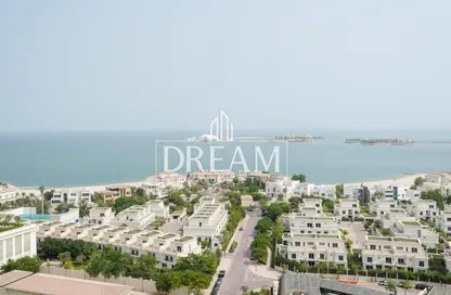 Apartment - 2 Bedrooms - 3 Bathrooms for rent in Viva Bahriyah - The Pearl Island - Doha