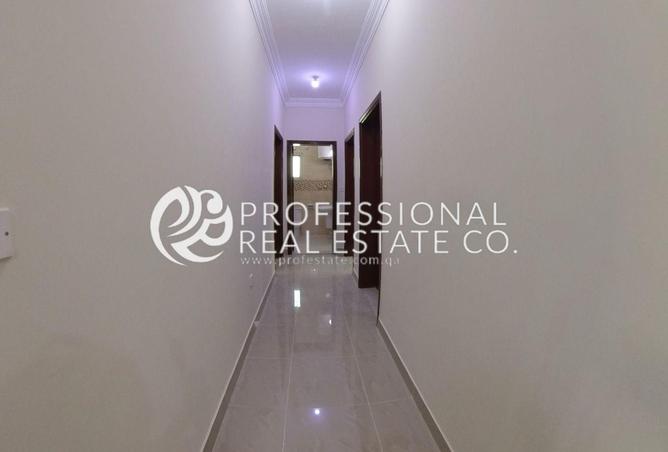 948996 - Property Image 3