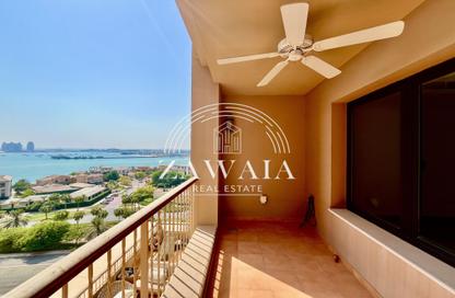 Apartment - 2 Bedrooms - 3 Bathrooms for rent in West Porto Drive - Porto Arabia - The Pearl Island - Doha