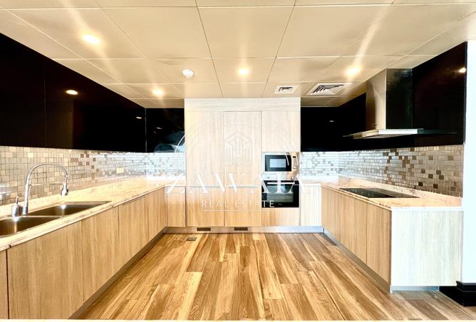 949599 - Property Image 3