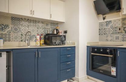 Apartment - 1 Bedroom - 2 Bathrooms for rent in Bin Al Sheikh Towers - Al Mirqab Al Jadeed - Doha