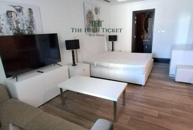 949325 - Property Image 2