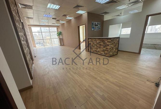 949419 - Property Image 2