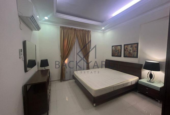 949489 - Property Image 2