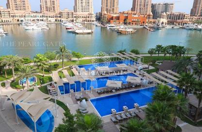 شقة - 2 غرف نوم - 4 حمامات للبيع في The St. Regis Marsa Arabia Island - Marsa Arabia - جزيرة اللؤلؤة - الدوحة