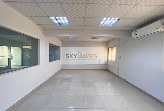 950047 - Property Image 3