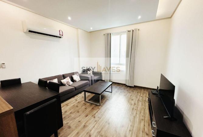 950431 - Property Image 3