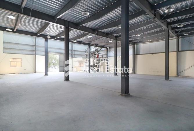 950443 - Property Image 2