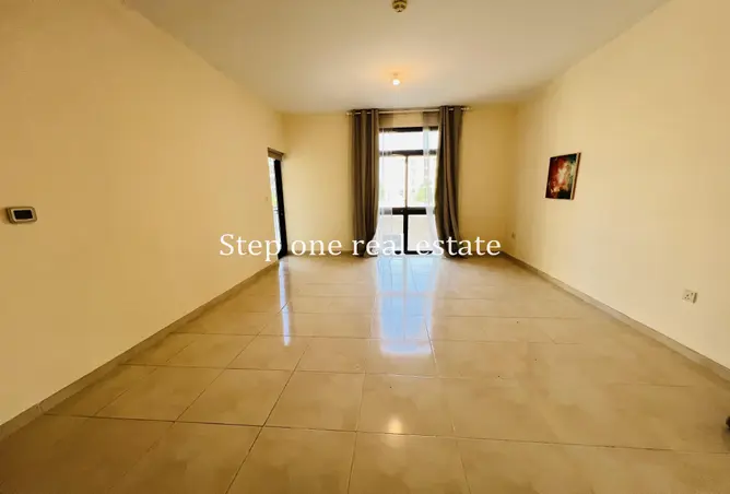 965208 - Property Image 2