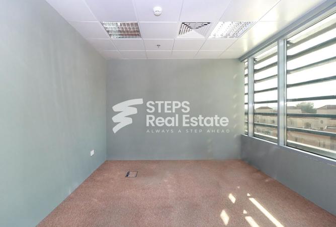 950597 - Property Image 2