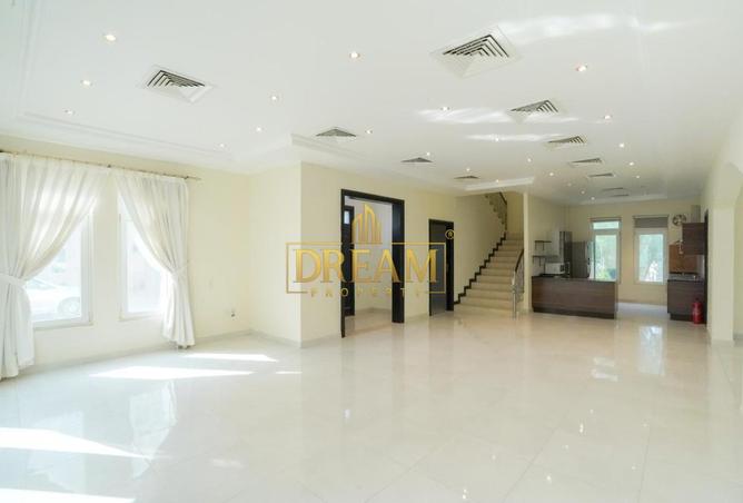 986135 - Property Image 3