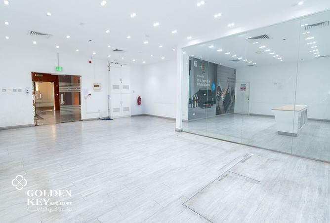 950792 - Property Image 2