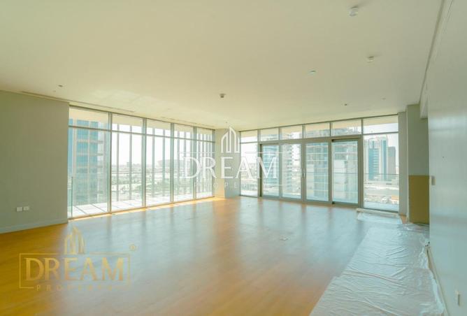 950821 - Property Main Image