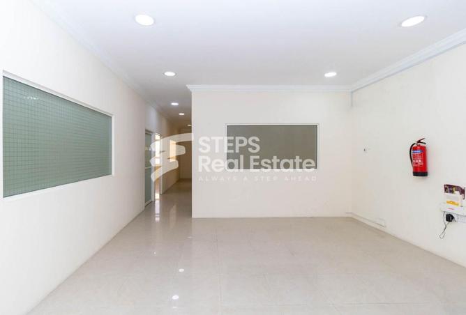 951158 - Property Main Image