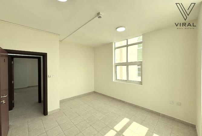 951162 - Property Image 3