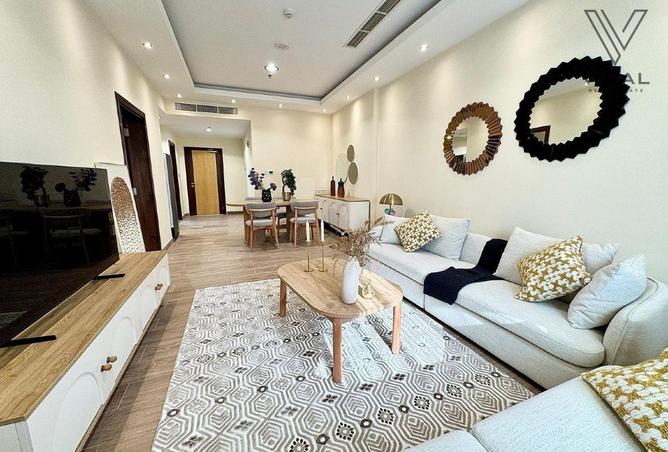 951730 - Property Image 2