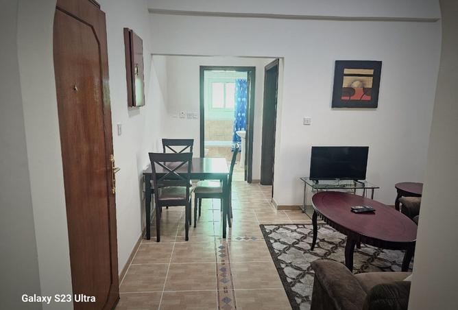 951838 - Property Image 2