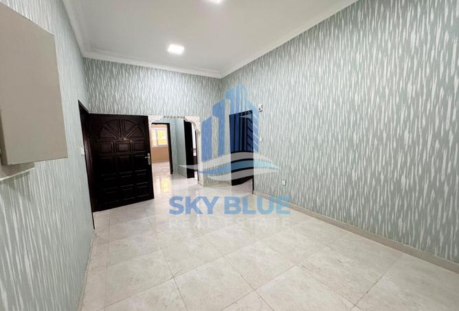 52911786 - Property Image 2