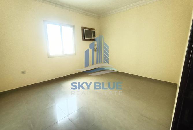 52911784 - Property Image 3