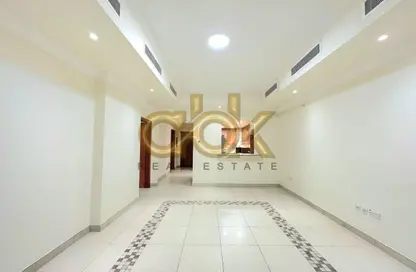 Apartment - 1 Bedroom - 2 Bathrooms for rent in East Porto Drive - Porto Arabia - The Pearl Island - Doha Apartment - 1 Bedroom - 2 Bathrooms for rent in East Porto Drive - Porto Arabia - The Pearl Island - Doha