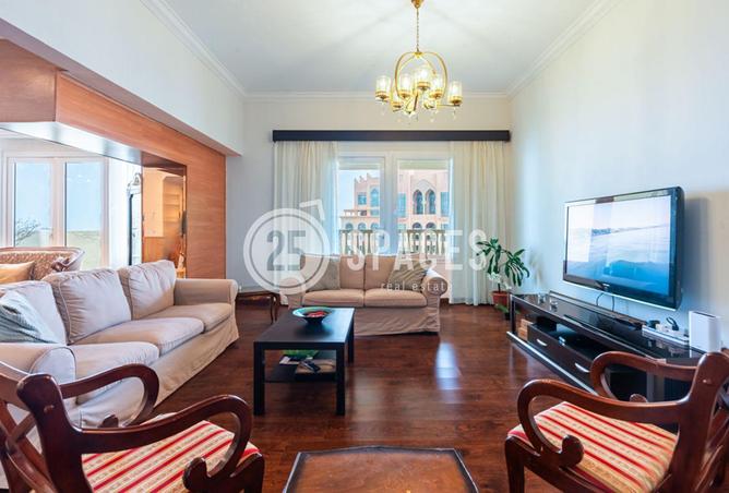 952629 - Property Image 3